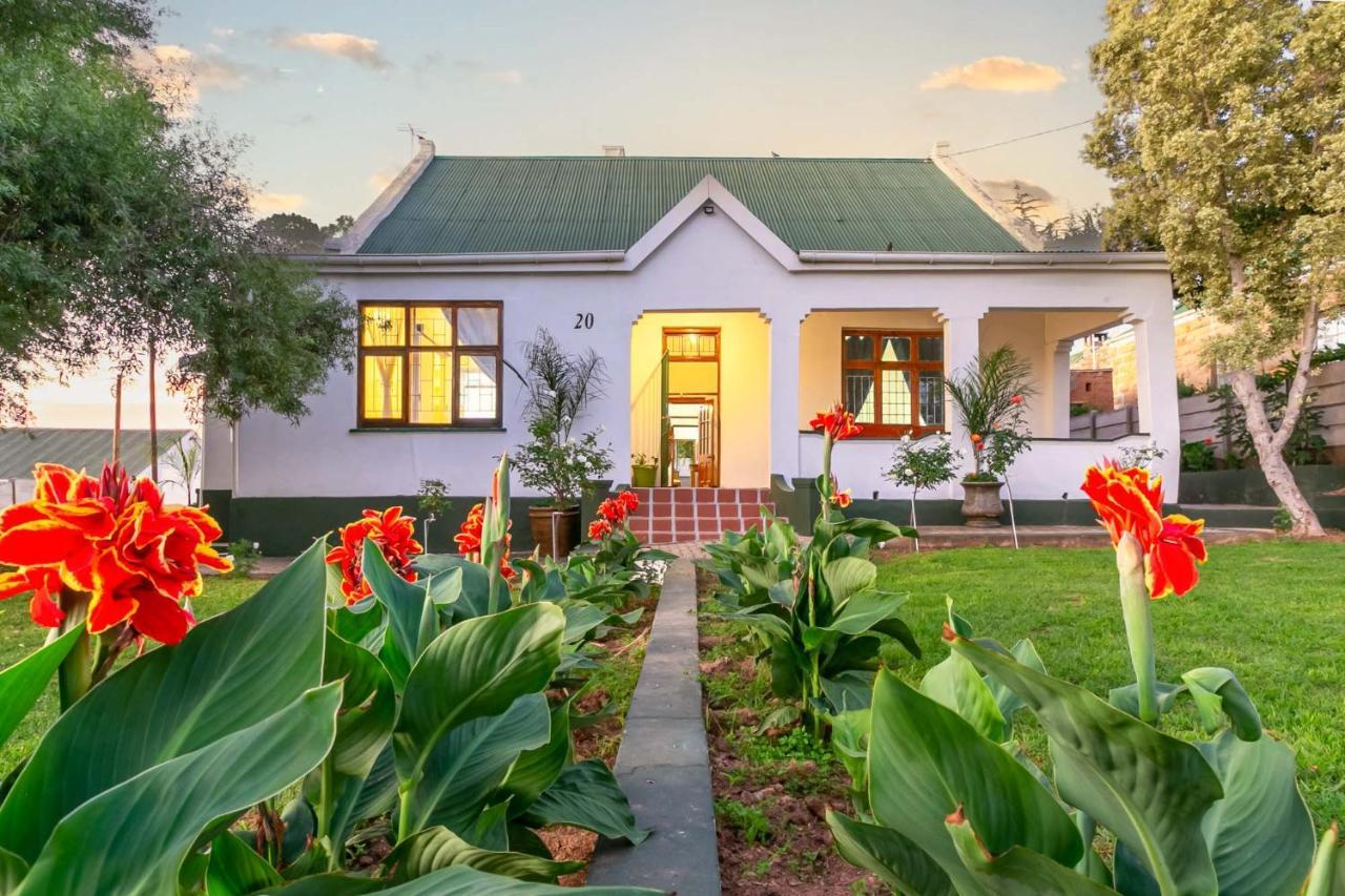 Ravenscliff Villa Оудсхорн Екстериор снимка